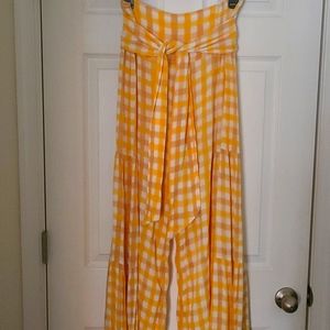 Wide legged pants palazzo